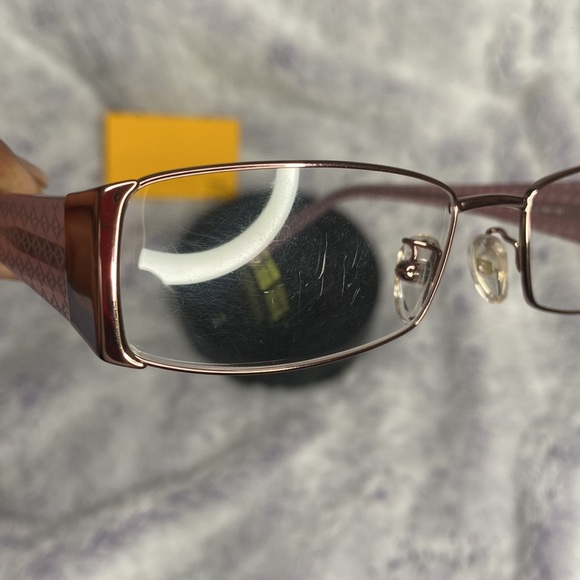 FENDI GLASSES NON-RX - Picture 8 of 11